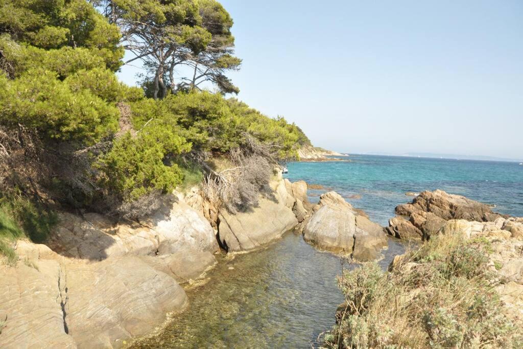 Villa Abeille : Douces Vacances D'Ete Avec Vue Mer Cavalaire-sur-Mer Exterior photo