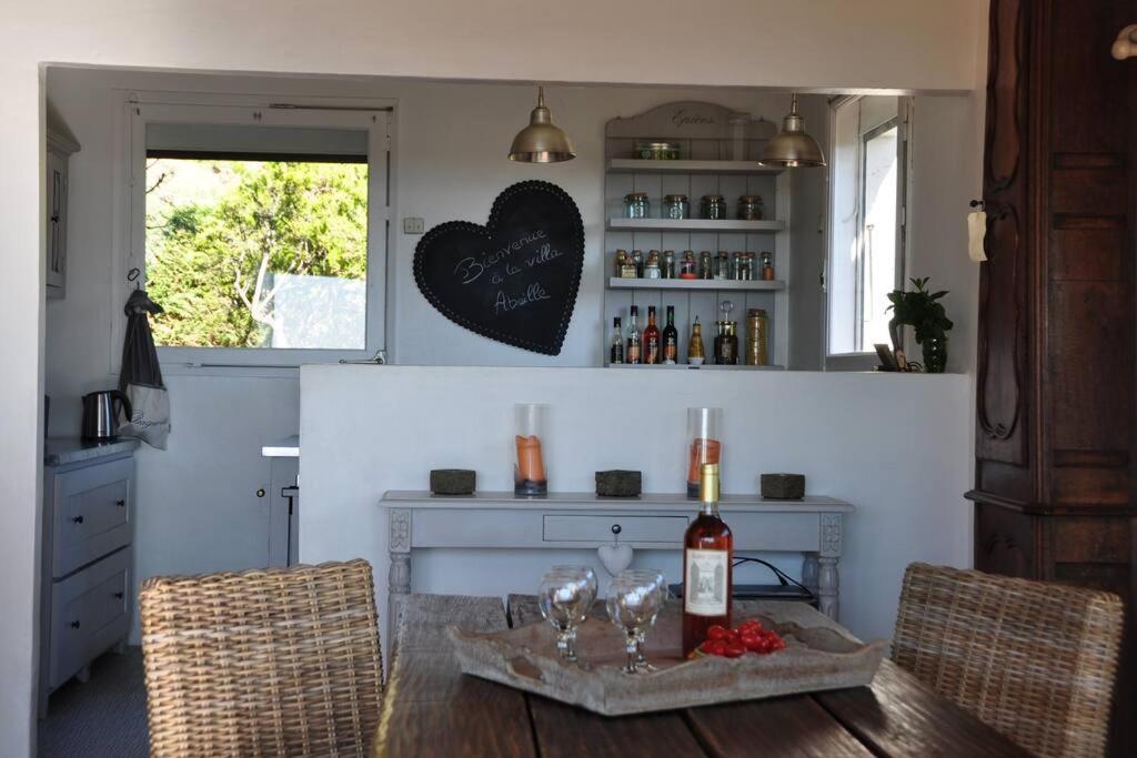 Villa Abeille : Douces Vacances D'Ete Avec Vue Mer Cavalaire-sur-Mer Exterior photo